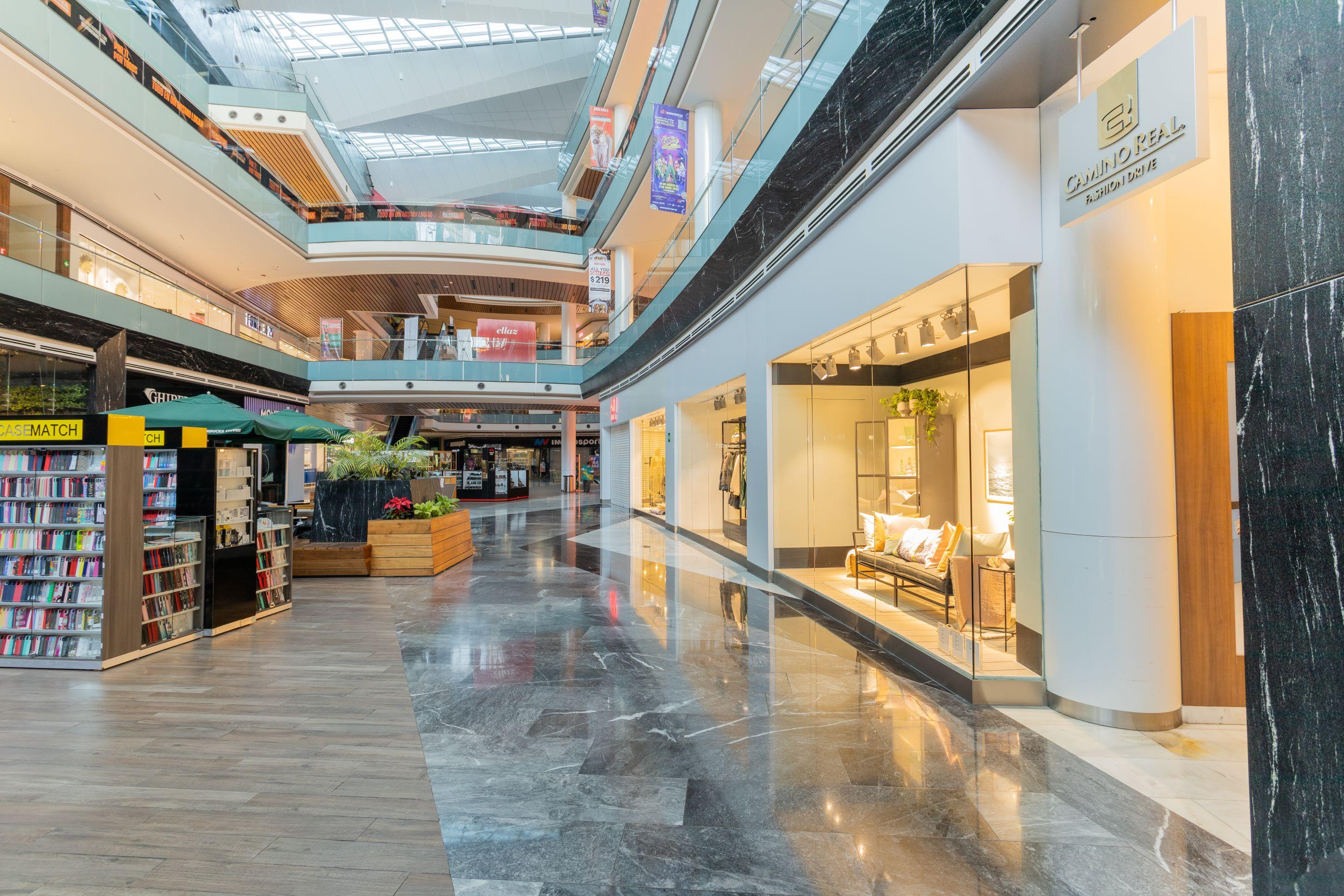 ホテル Camino Real Fashion Drive Monterrey サン・ペドロ・ガルサ・ガルシーア エクステリア 写真 Interior of the mall