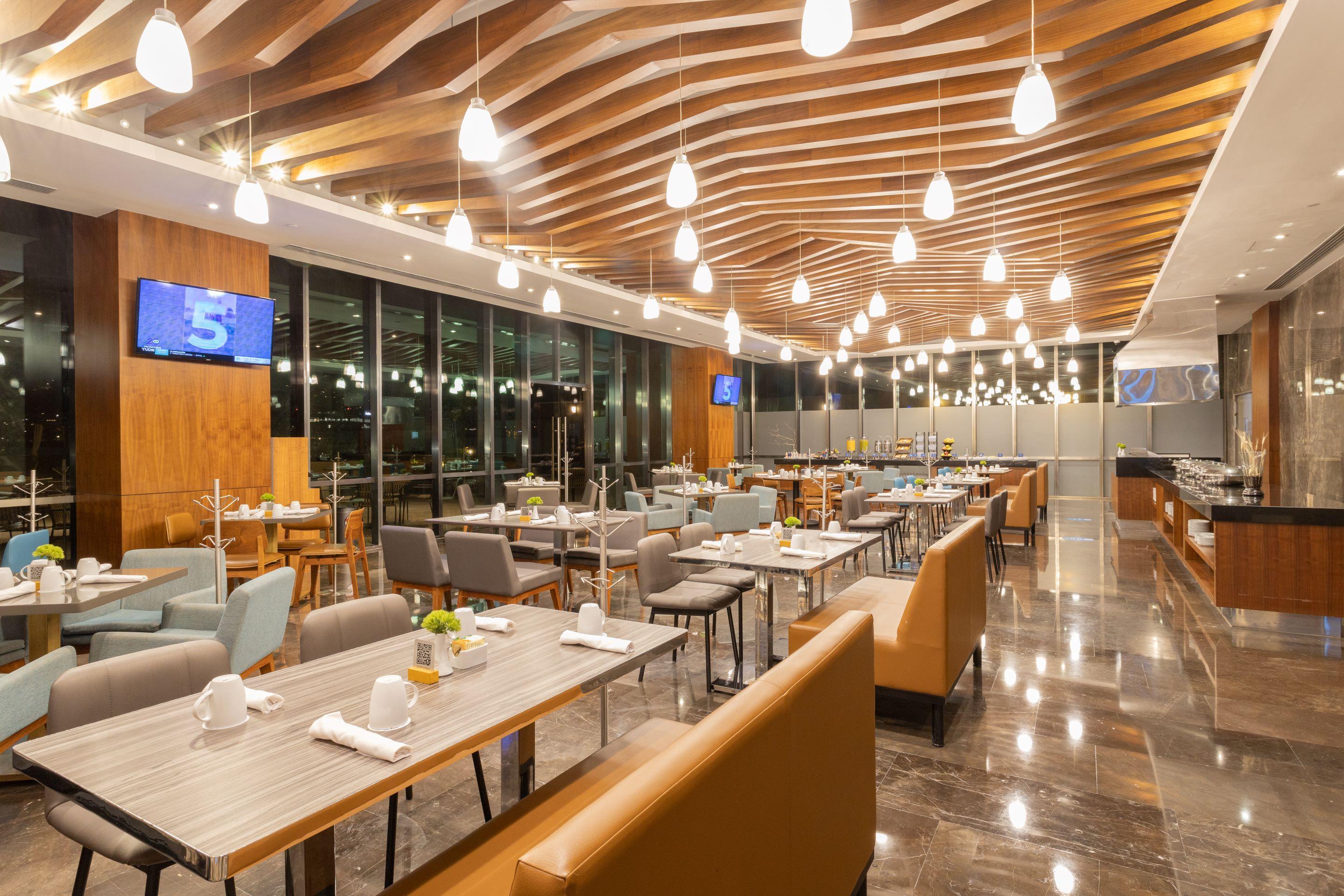 ホテル Camino Real Fashion Drive Monterrey サン・ペドロ・ガルサ・ガルシーア エクステリア 写真 The interior of the lounge
