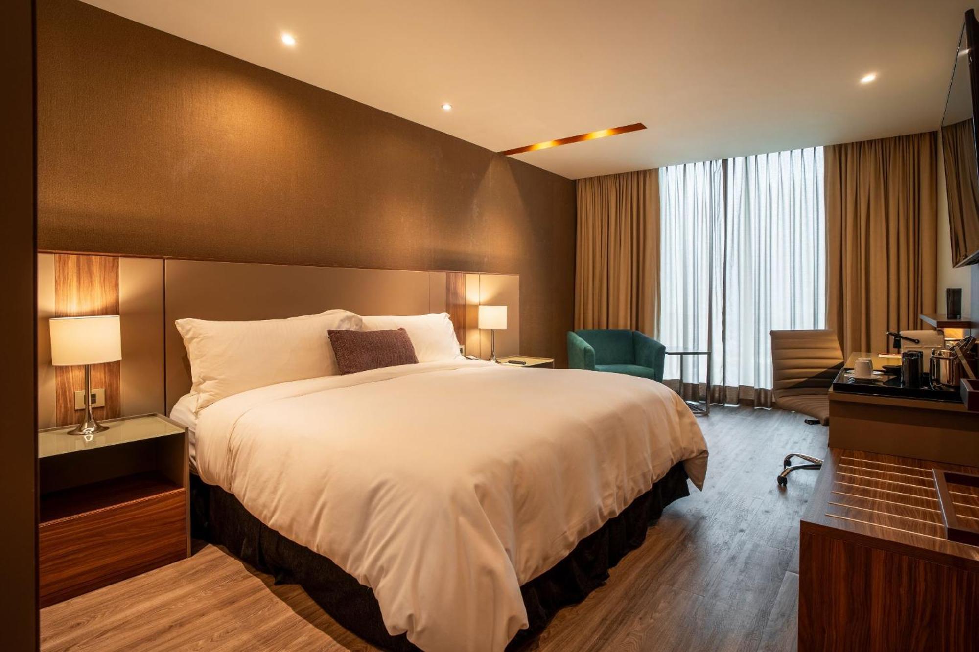 ホテル Camino Real Fashion Drive Monterrey サン・ペドロ・ガルサ・ガルシーア エクステリア 写真 Deluxe Room