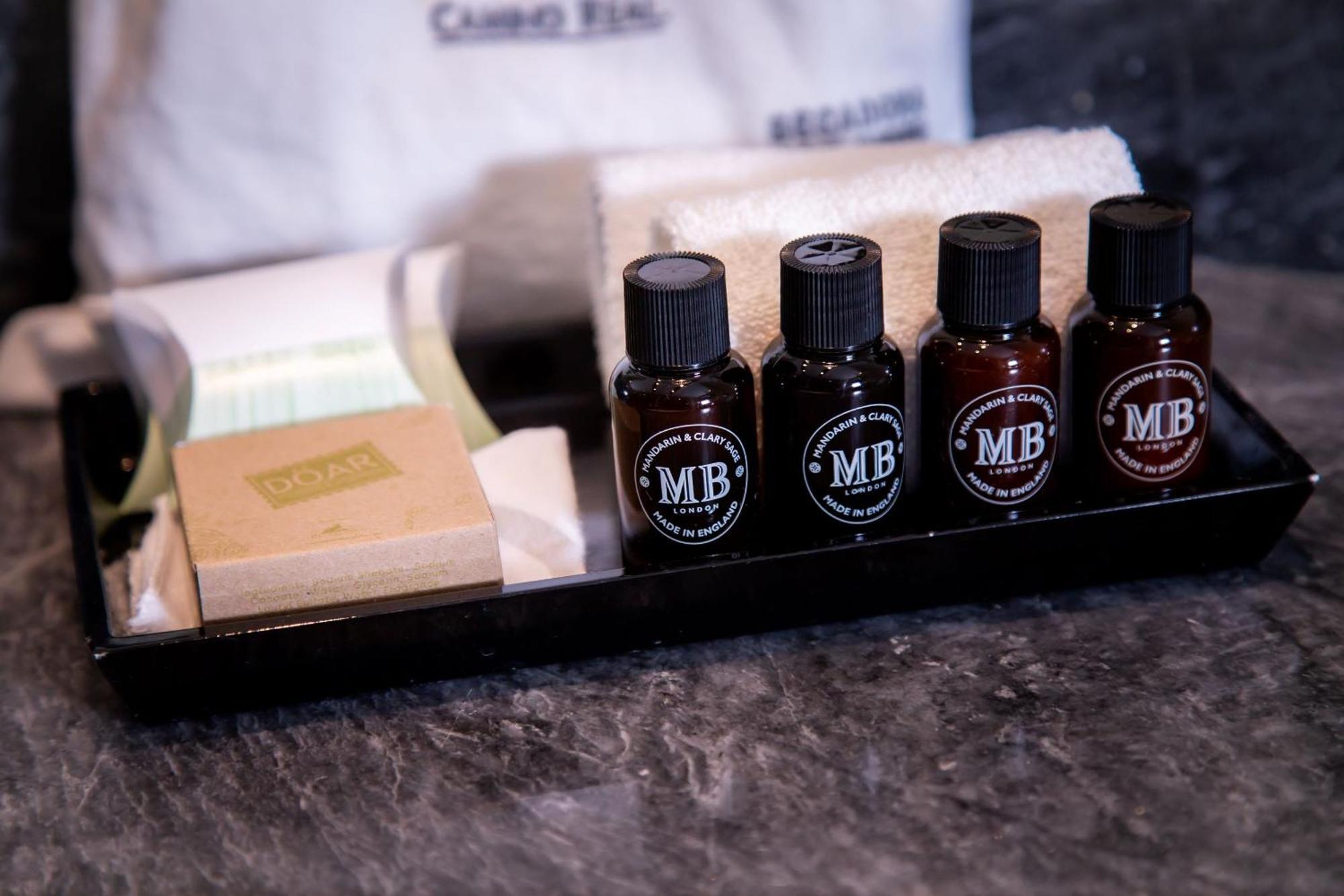 ホテル Camino Real Fashion Drive Monterrey サン・ペドロ・ガルサ・ガルシーア エクステリア 写真 MB Hotel Amenities