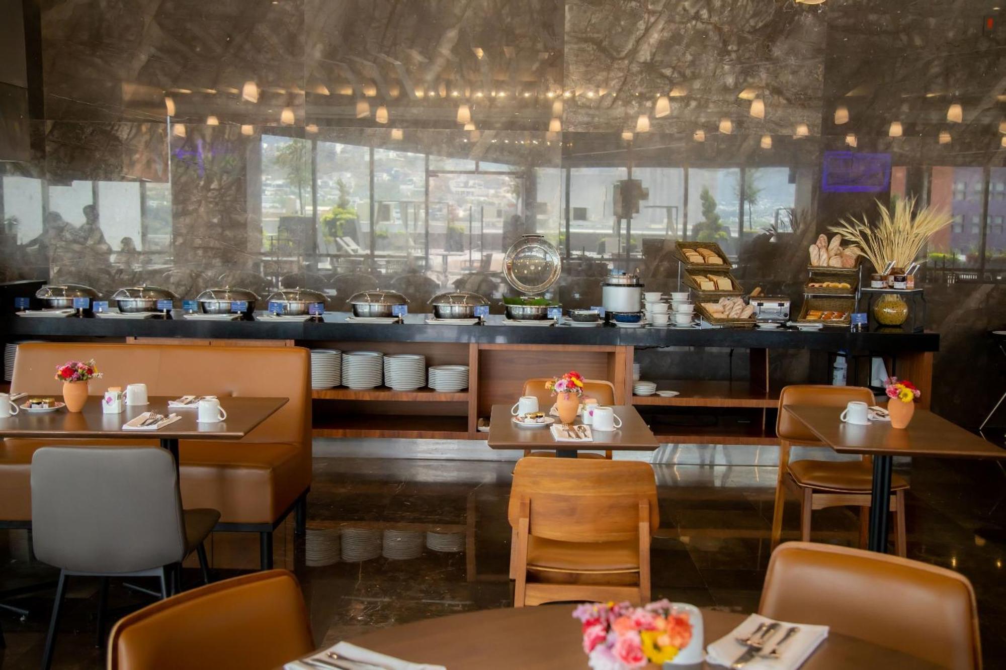 ホテル Camino Real Fashion Drive Monterrey サン・ペドロ・ガルサ・ガルシーア エクステリア 写真 The restaurant